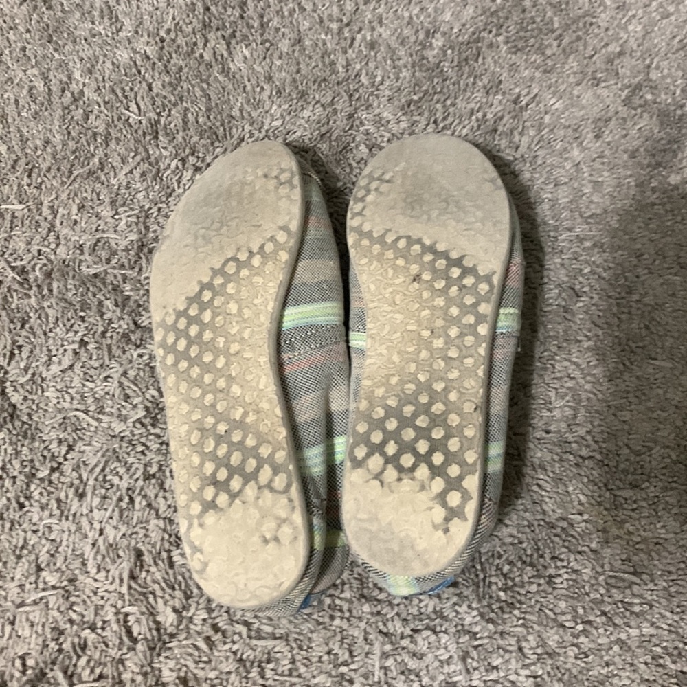 Striped Toms - Picture 2 of 3